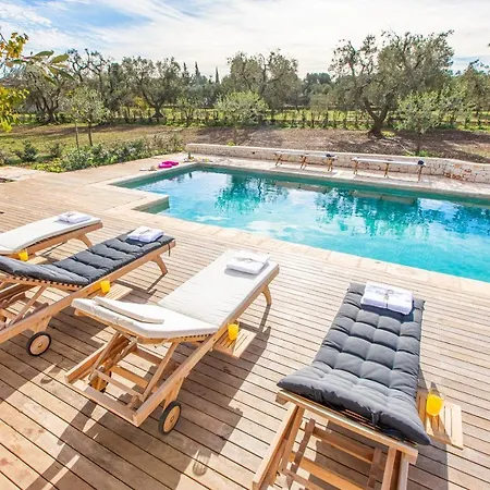 Villamore Apulia *
